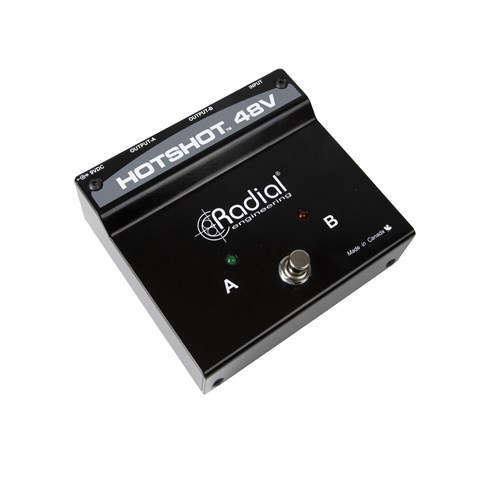 Radial HOTSHOT 48V - Phantom Power supply and footswitch toggles condensor mic between two outputs