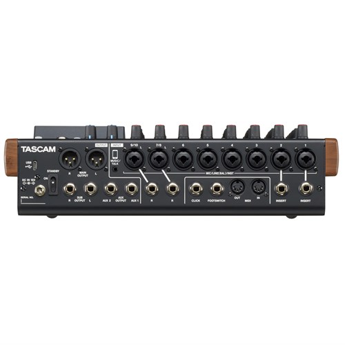 Model_12_p_rear